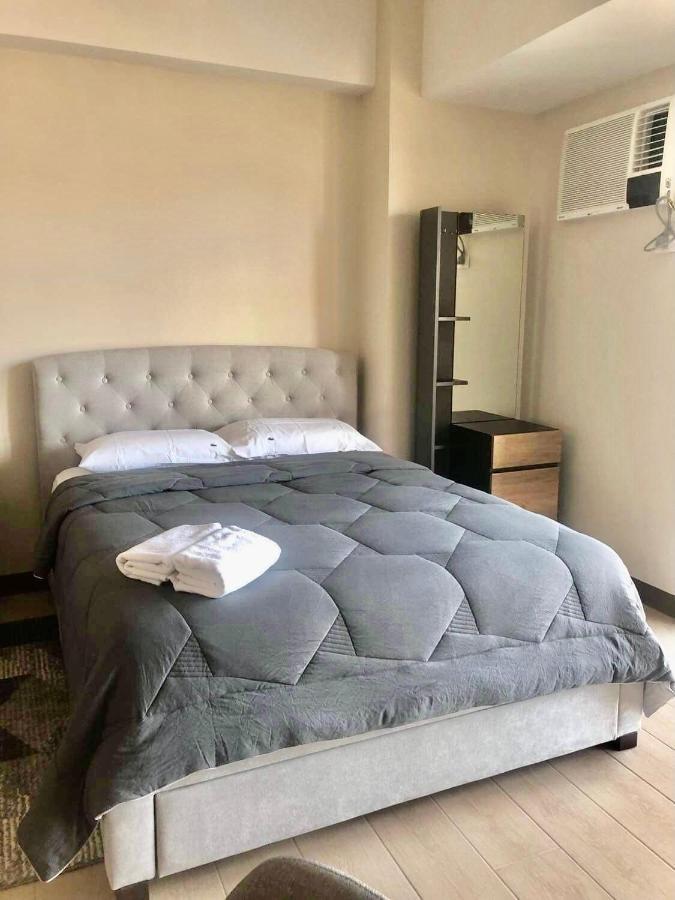 Luxury Bgc Condo In Taguig, Mckinley - Covered Parking And Wifi Free 外观 照片